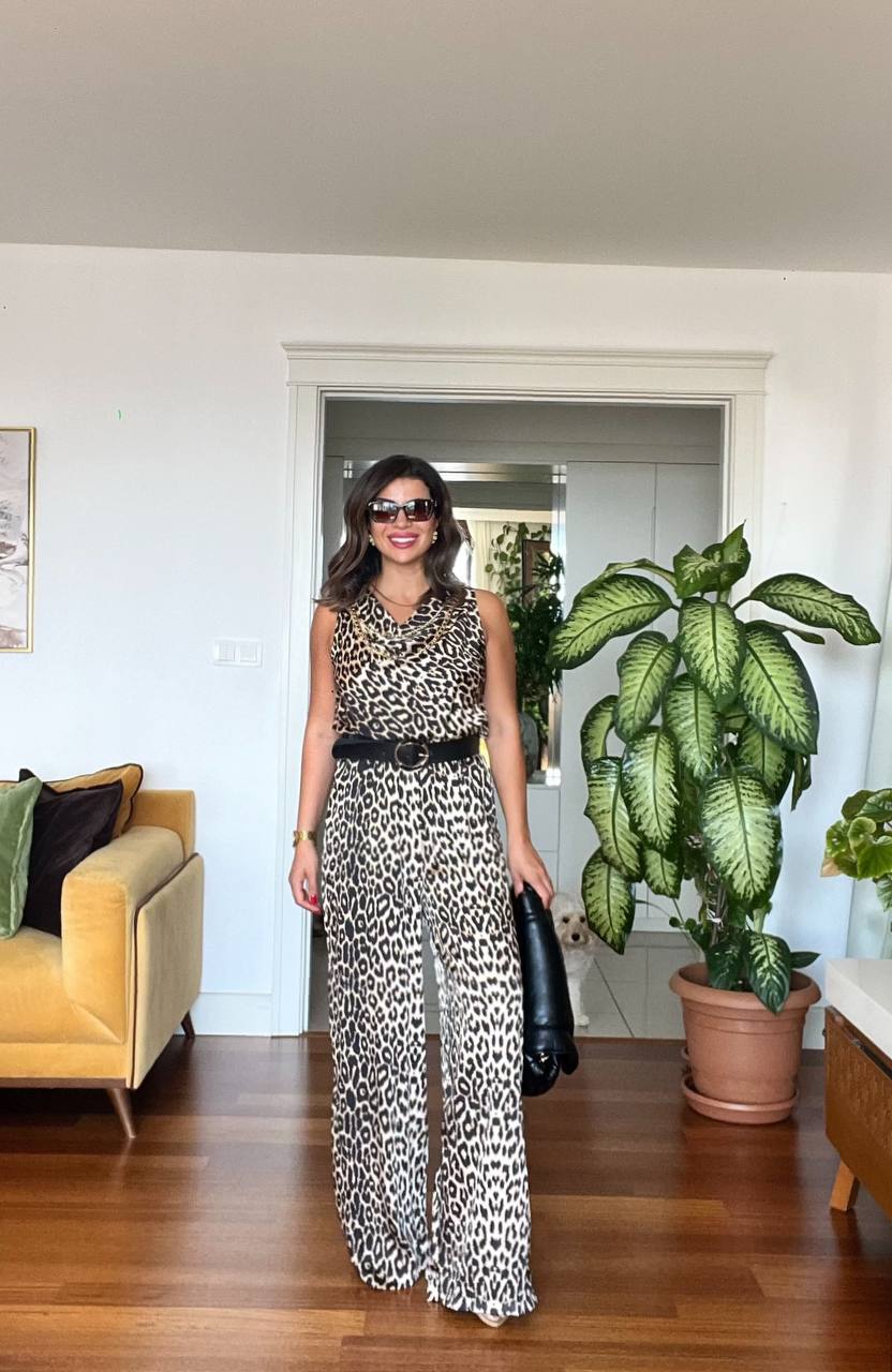 LEOPARD PRINT CHAIN DETAIL JUMPSUIT