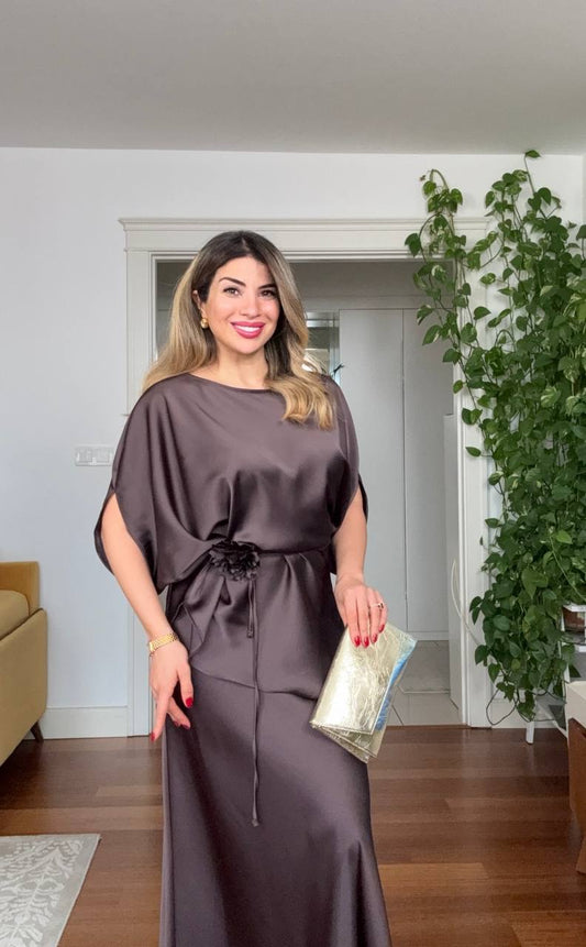 SATIN FABRIC BATWING SLEEVE BELT-TIED SET – BROWN