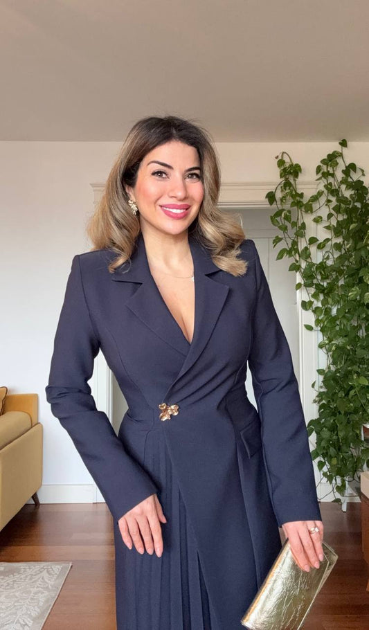 WRAP V-NECK MIDI DRESS WITH GOLD BUCKLE DETAIL – NAVY BLUE