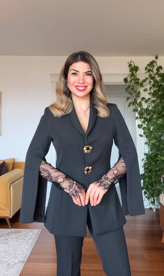 GOLD BUTTON DETAILED LACE SLEEVE ELEGANT SET – BLACK