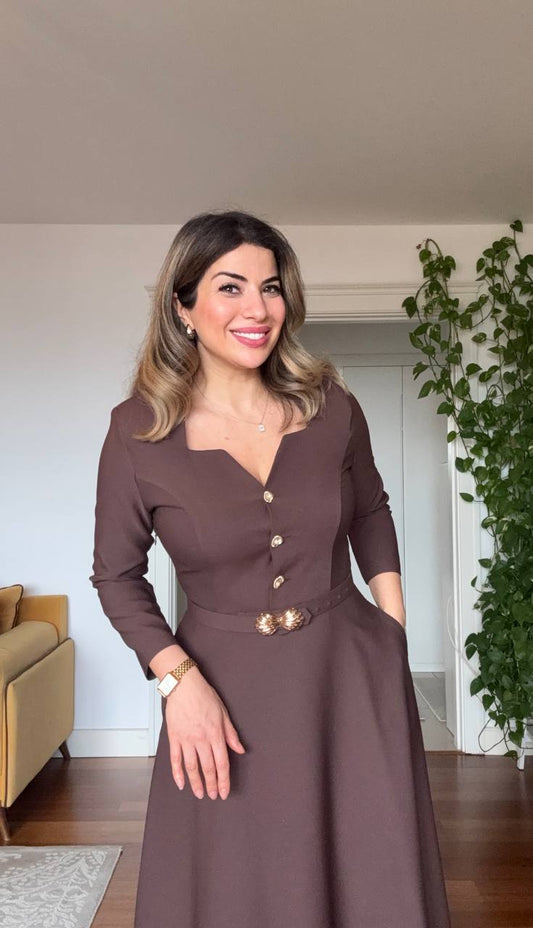 MIDI DRESS WITH GOLD BUTTON AND BELT DETAIL – BROWN