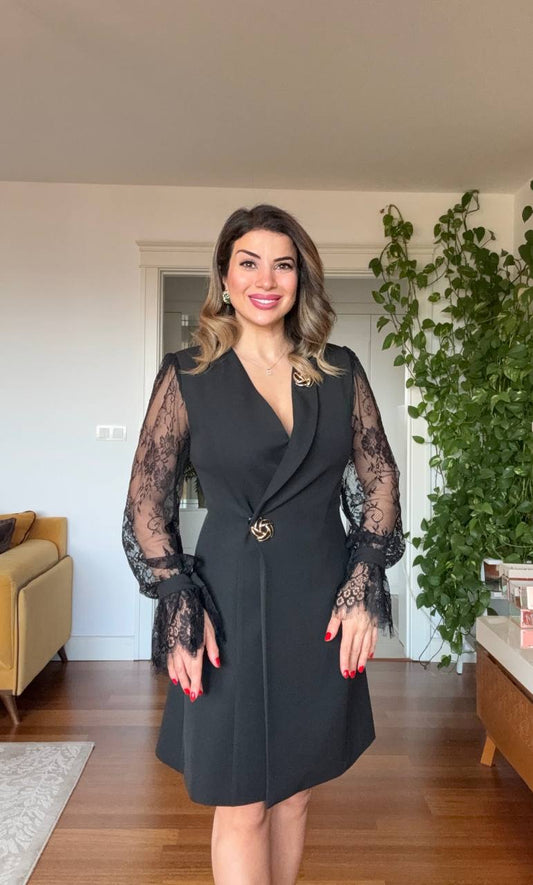GOLD BUTTON DETAIL LACE SLEEVE WRAP DRESS – BLACK