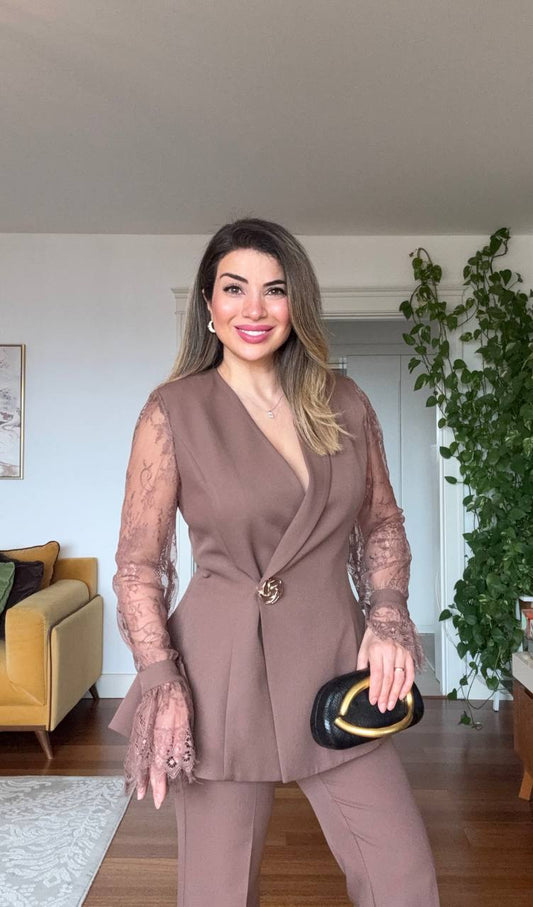 GUIPURE LACE DETAILED DOUBLE-BREASTED CHIC SET - BROWN