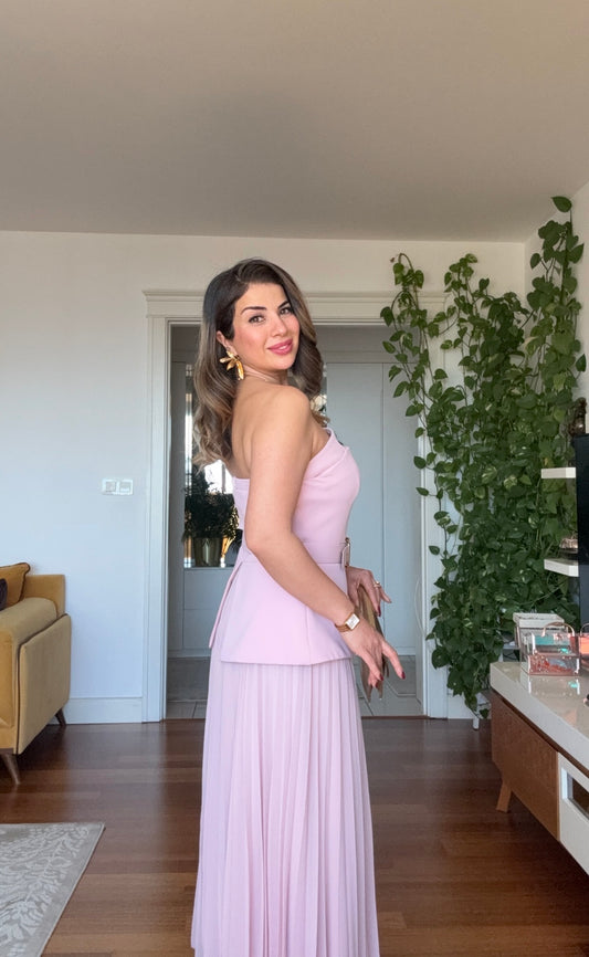 V-NECK BELTED PLEATED MAXI DRESS - PINK