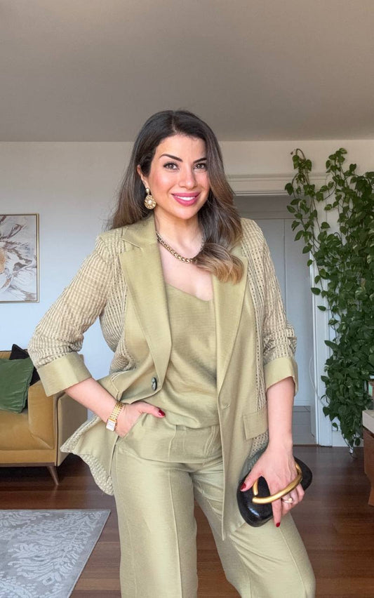 BLAZER SUIT WITH TEXTURED DETAIL - SAGE GREEN