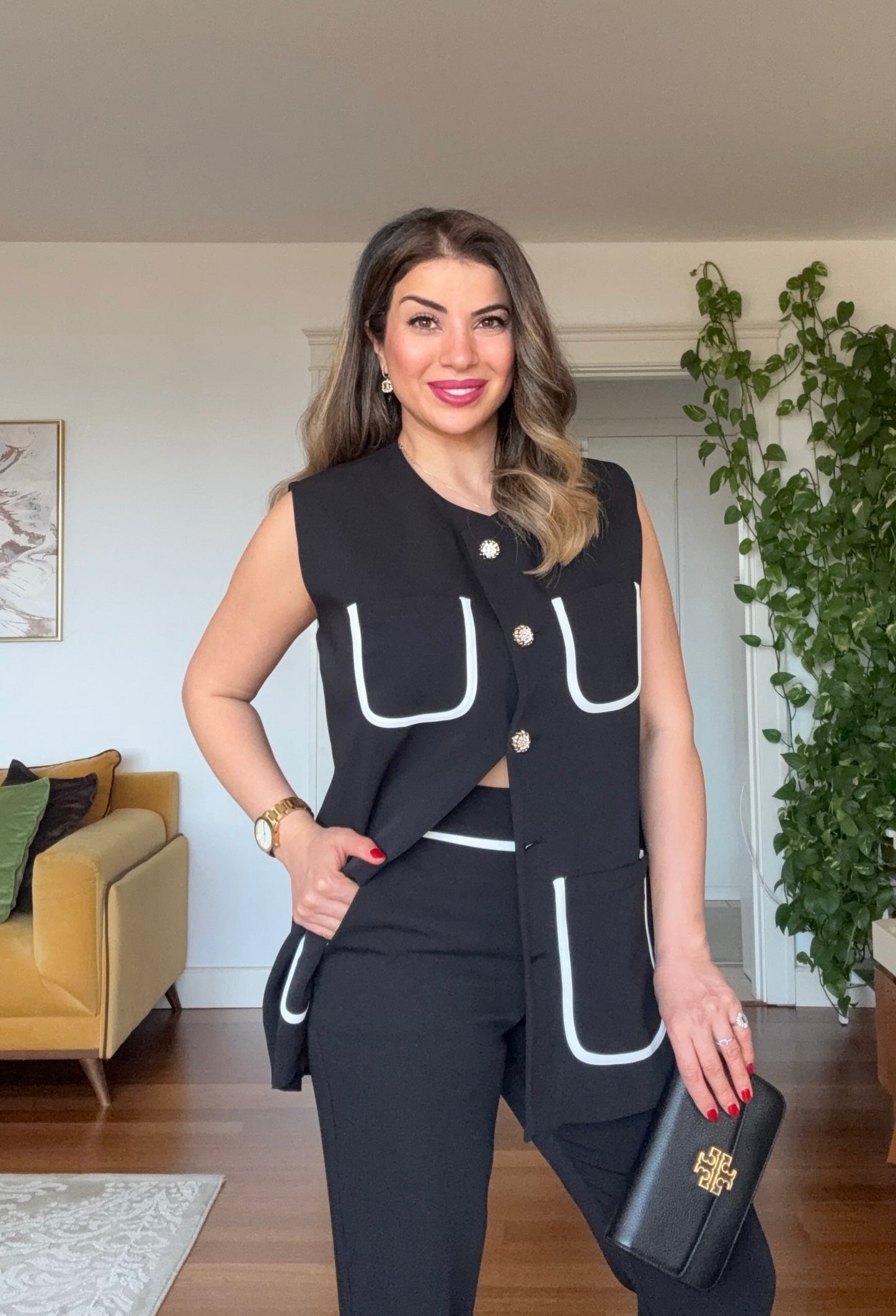 CONTRAST PIPING BELTED SLEEVELESS BLAZER AND TROUSERS SET - BLACK