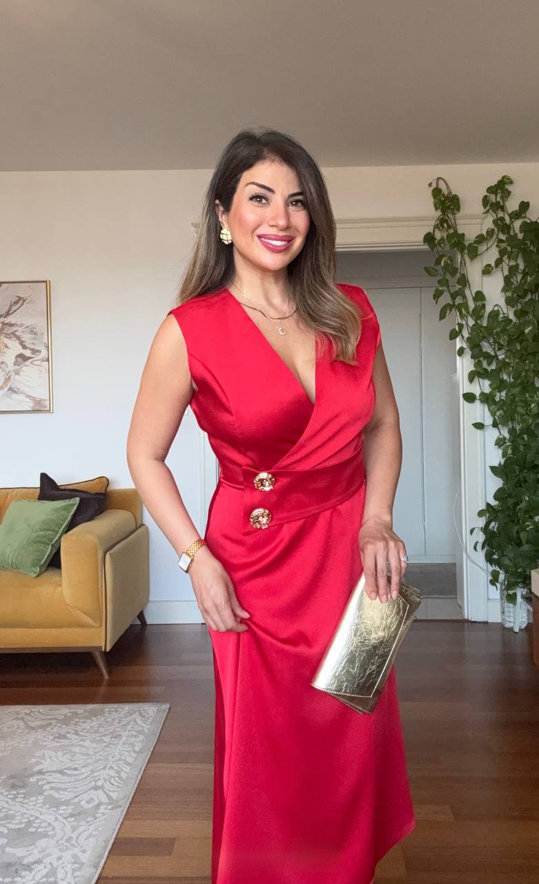 GOLD BUTTON DETAIL WRAP DRESS – RED