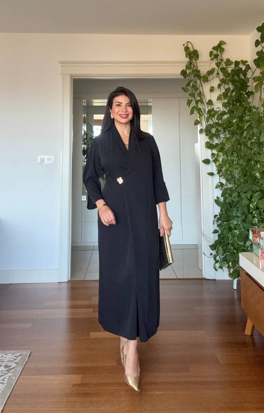 SHAWL COLLAR GOLD BUCKLE DETAIL FLOWY MAXI DRESS - BLACK