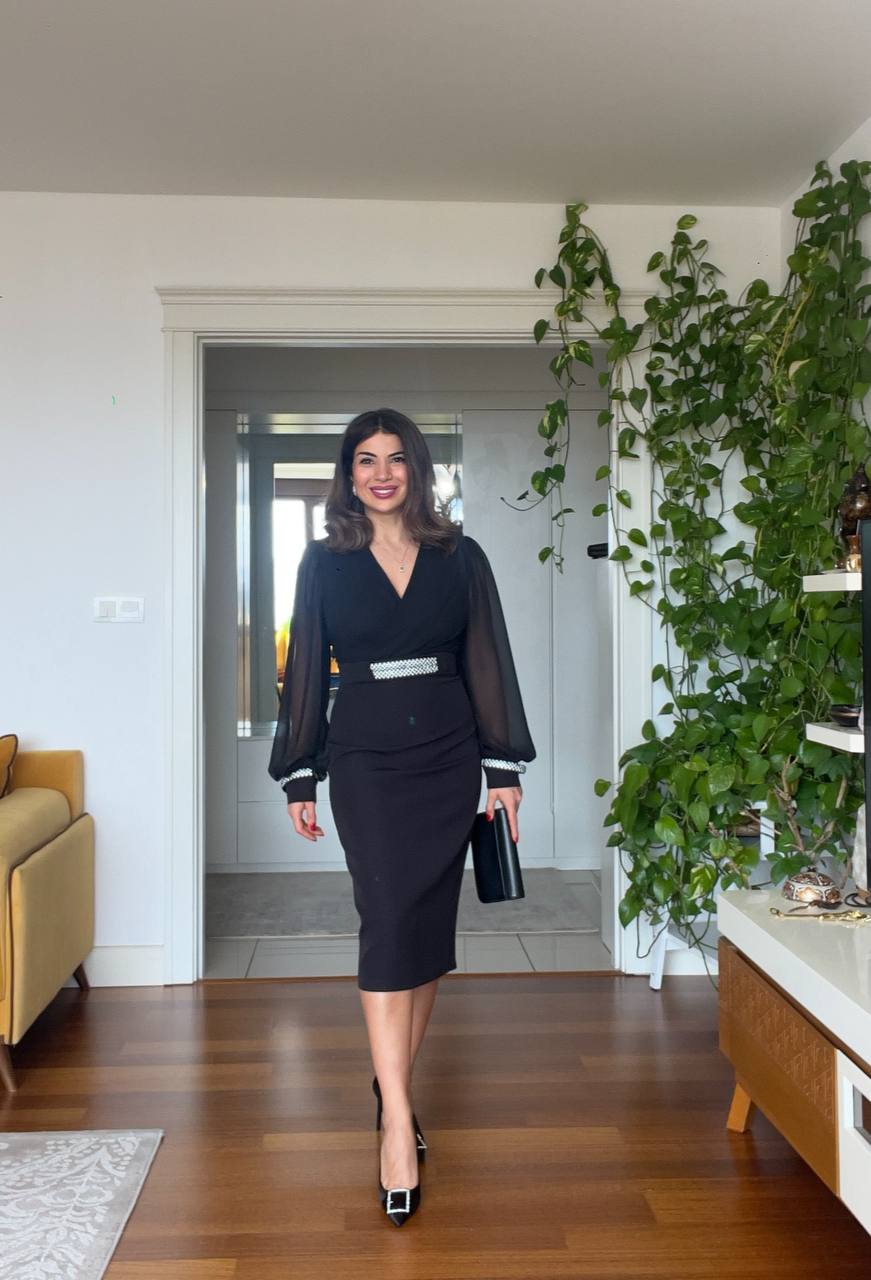 STONE DETAIL DRESS - BLACK