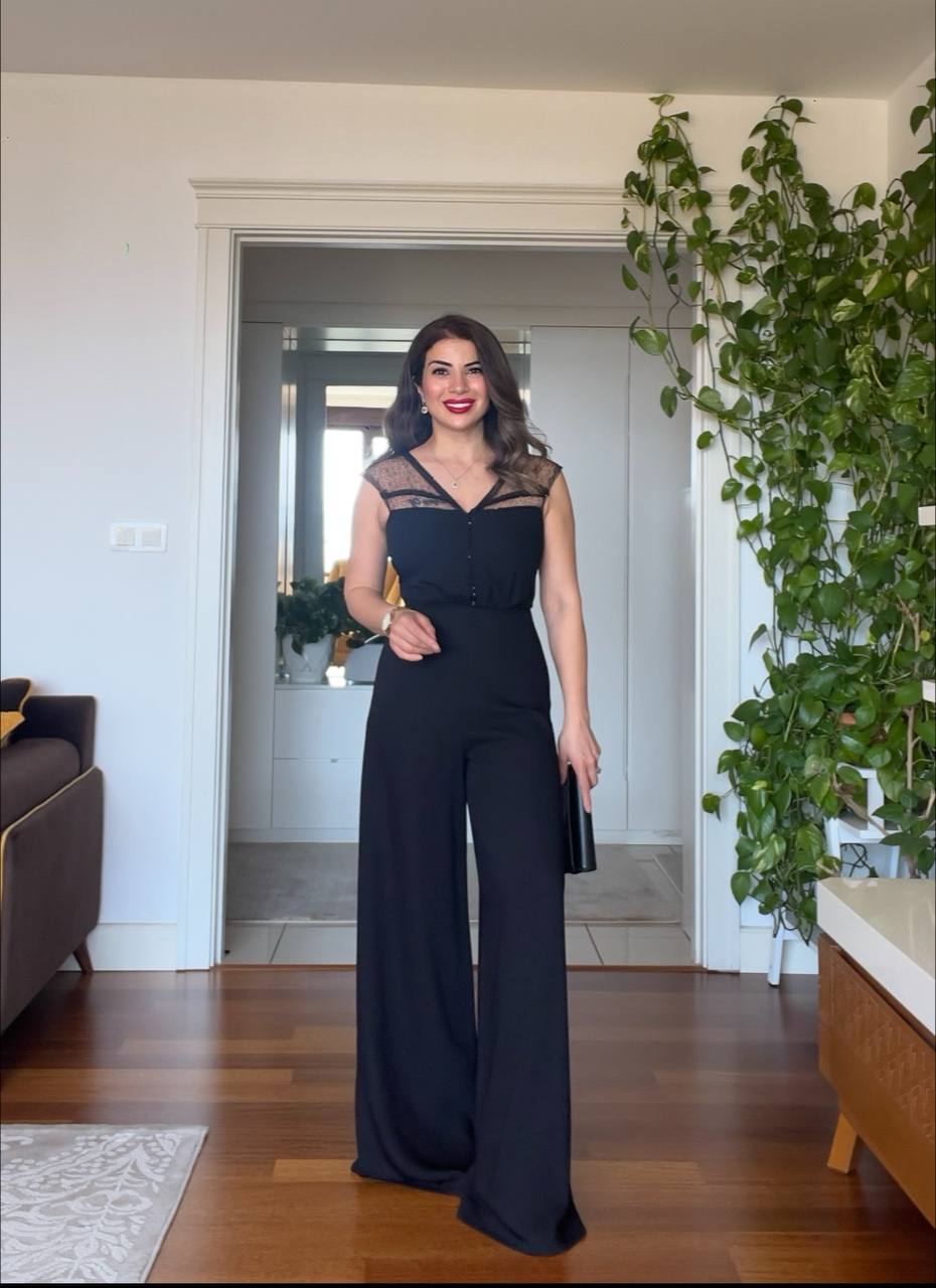 SATIN DETAILED JUMPSUIT - BLACK