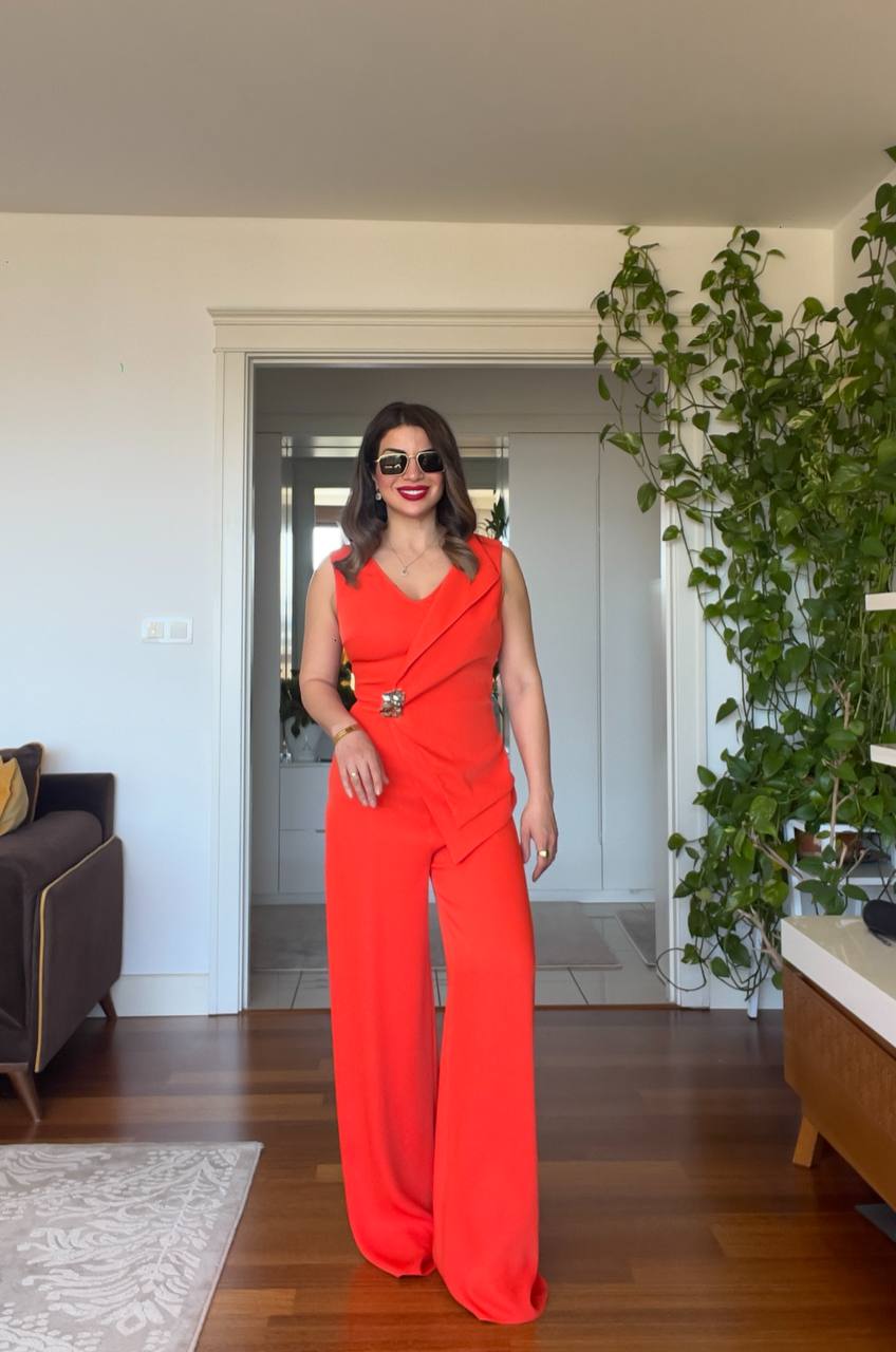 ASYMMETRICAL BUCKLE JUMPSUIT - RED