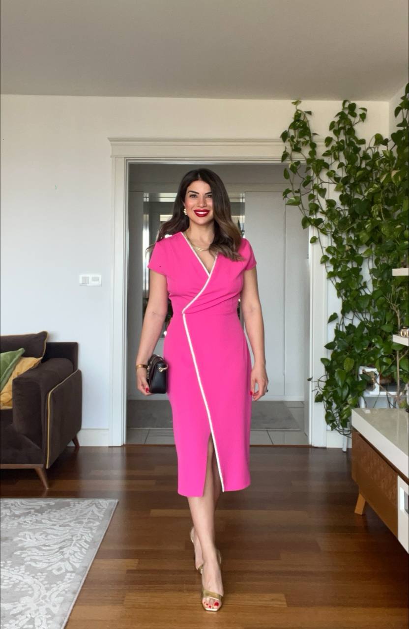 PEARL-TRIMMED WRAP-STYLE DRESS – FUCHSIA