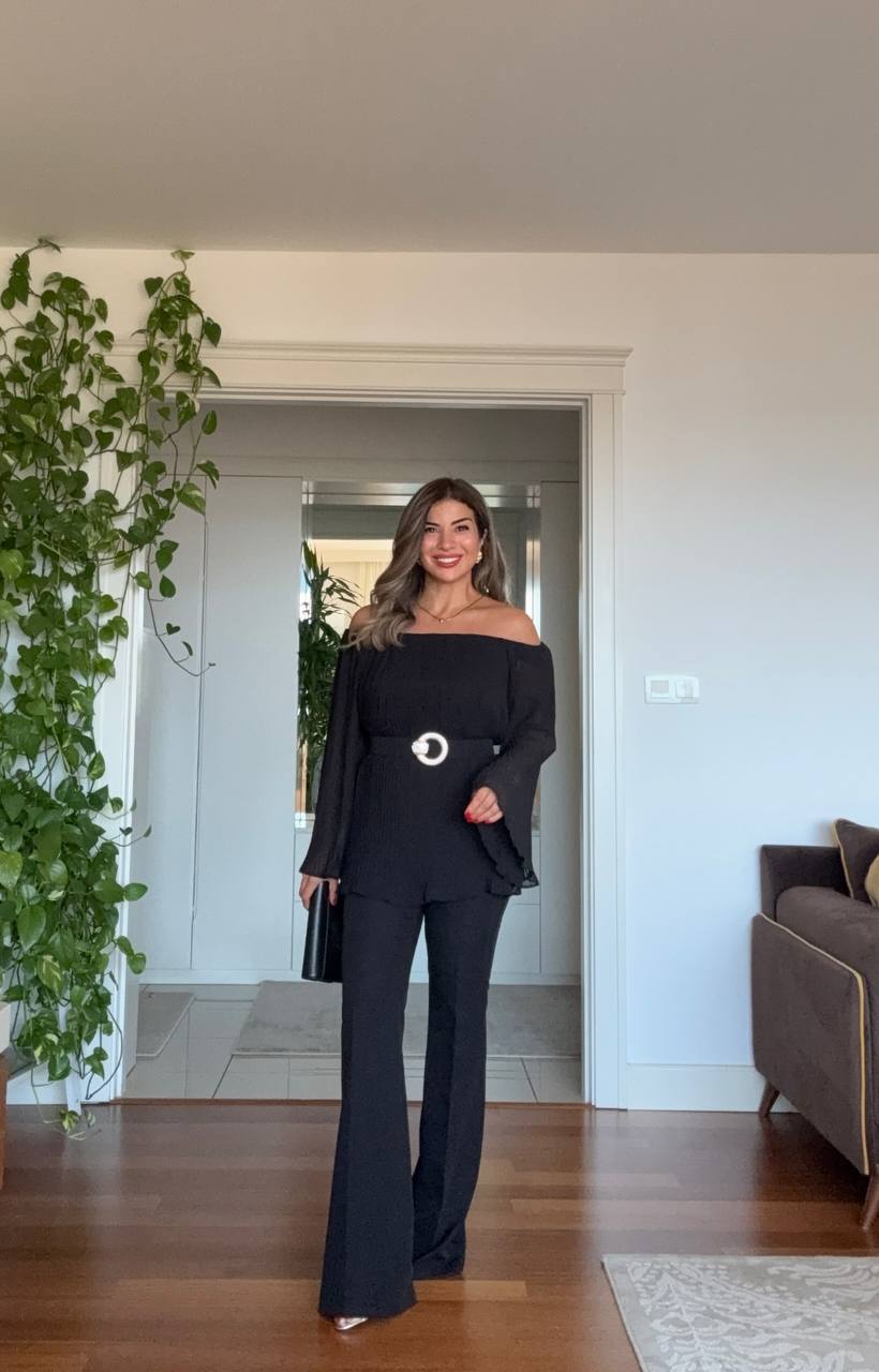 PLEATED OFF-SHOULDER BELTED SET – BLACK