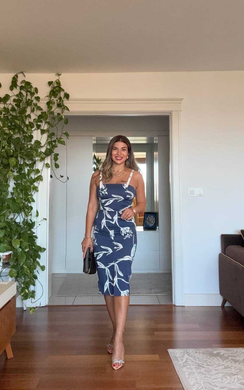 TROPICAL FLORAL STRAPPY BODYCON DRESS – WHİTE & NAVY