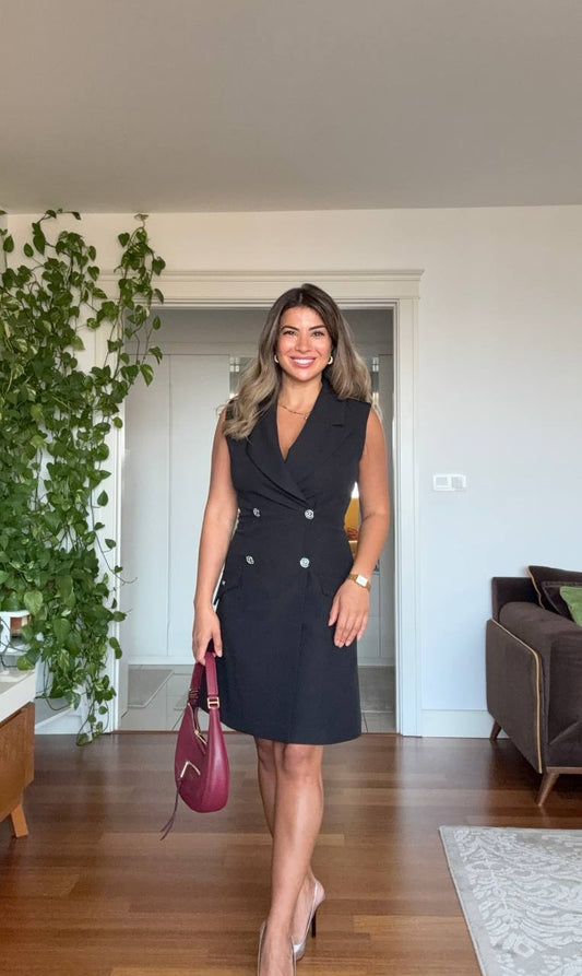 GOLD BUTTON DETAIL SLEEVELESS WRAP DRESS – BLACK