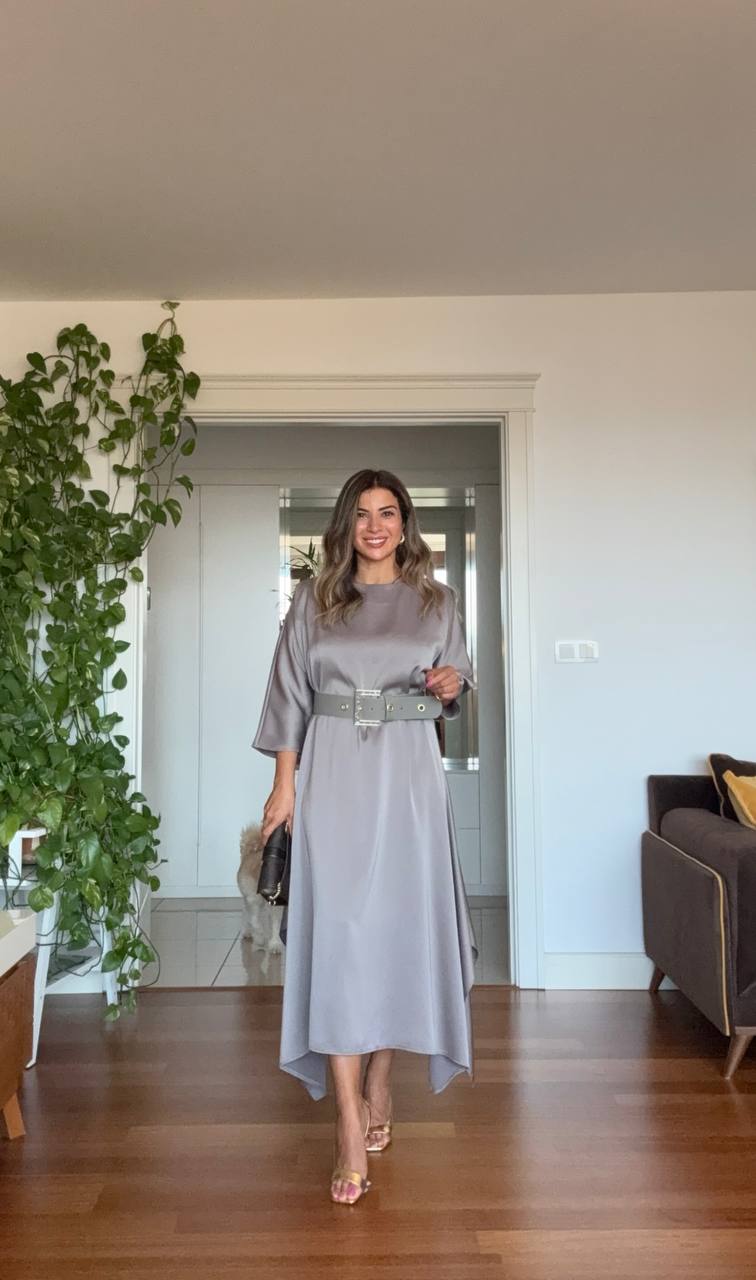 OVERSIZED BELTED MIDI DRESS – MINK