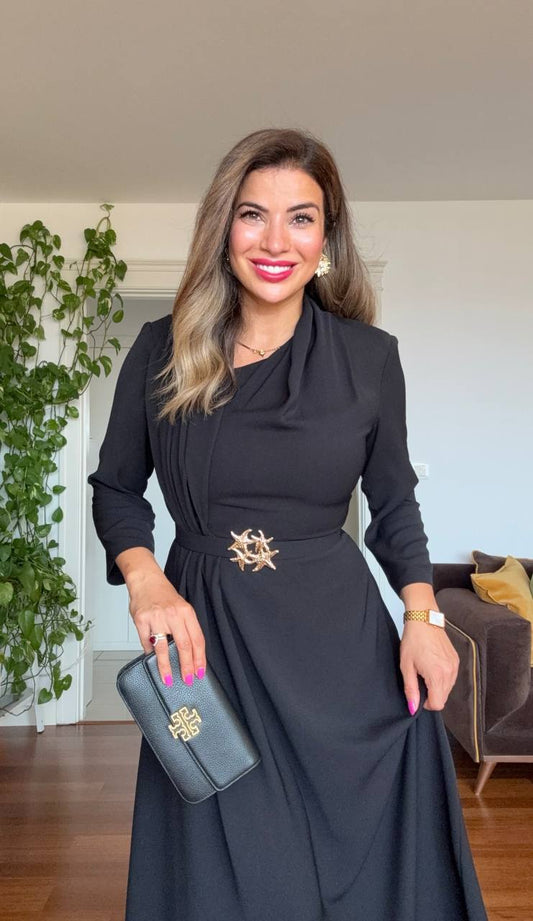 DRAPED BROOCH DETAIL LONG DRESS - BLACK