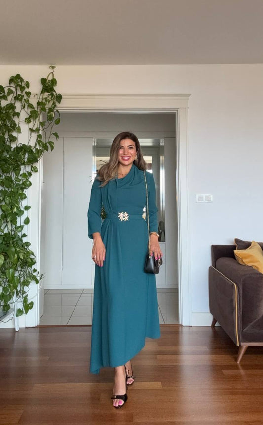 DRAPED BROOCH DETAIL LONG DRESS - EMERALD GREEN
