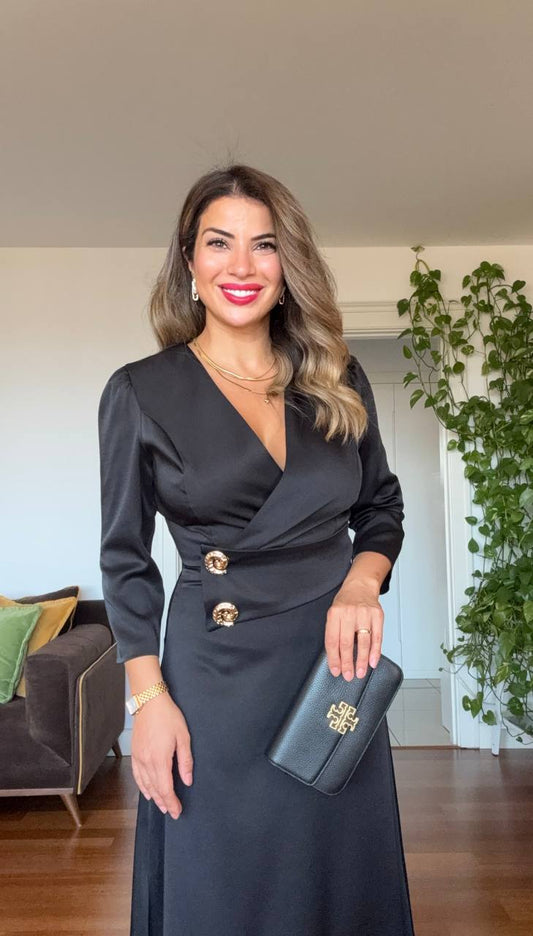 GOLD BUTTON DETAIL WRAP DRESS – BLACK