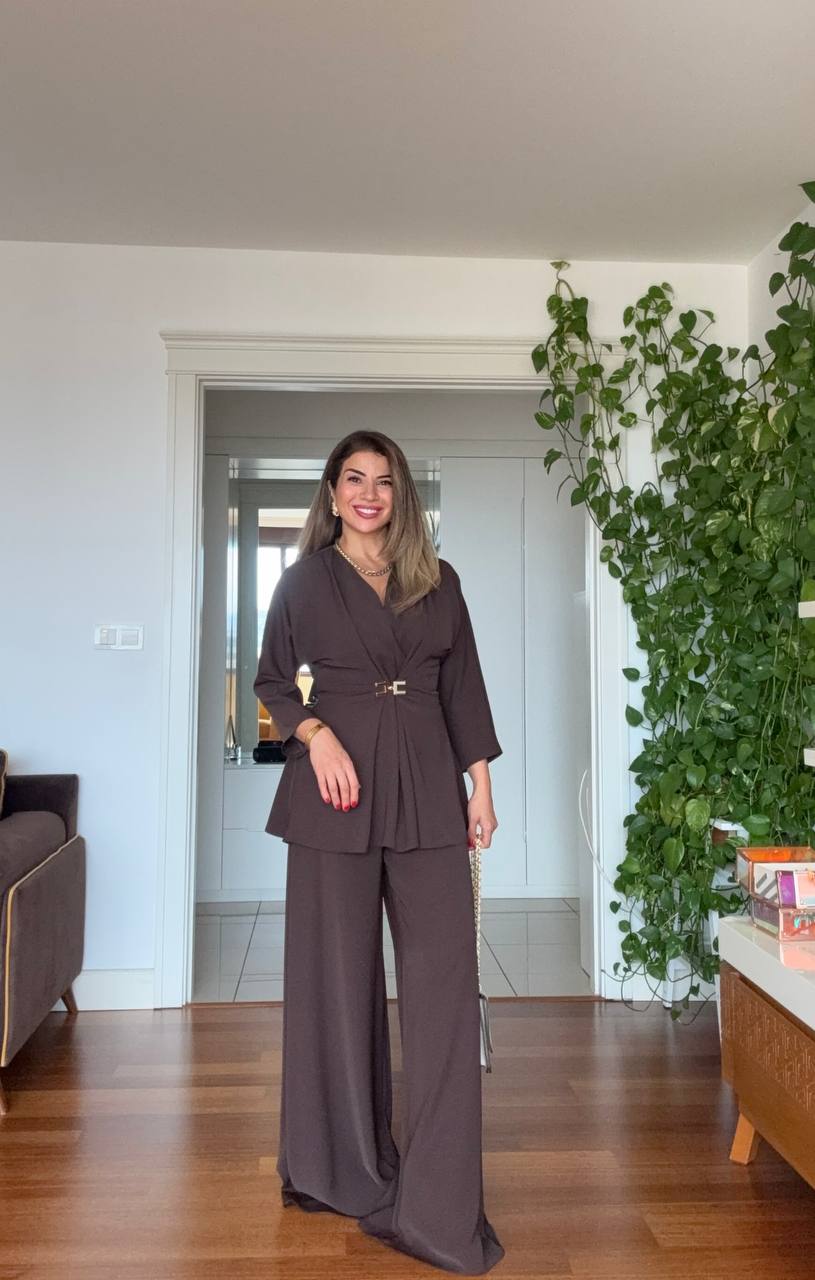 WRAP SUIT WITH GOLD BUCKLE DETAIL –  BROWN