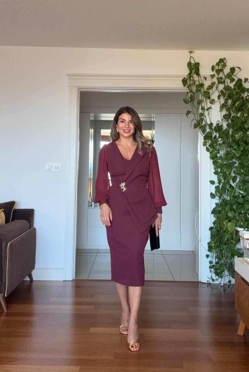 MIDI DRESS WITH CHIFFON SLEEVES & BROOCH DETAIL - PLUM