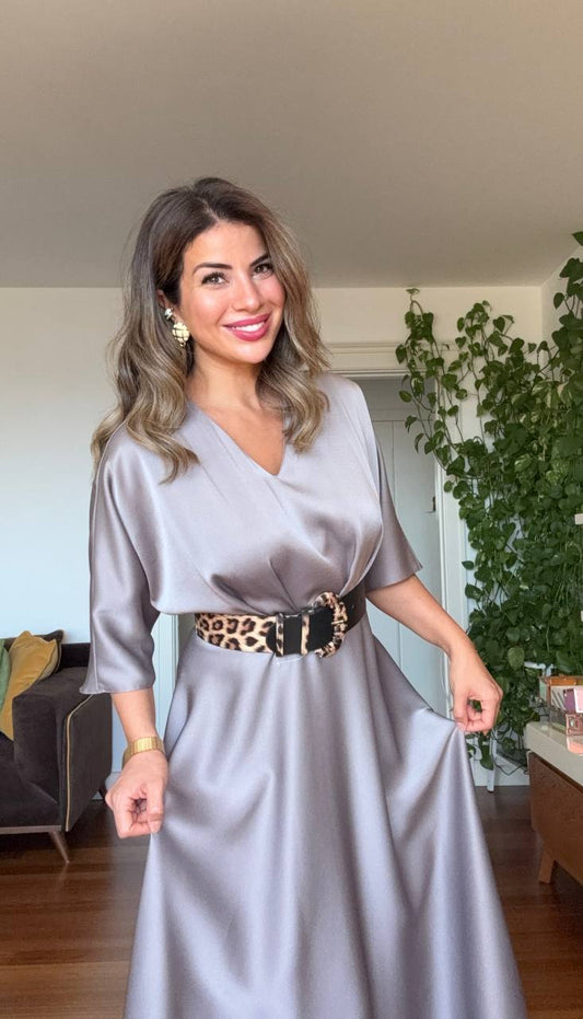 SATIN DRESS WITH LEOPARD BELT DETAIL – MİNK