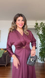 MIDI DRESS WITH GOLD BUCKLE DETAIL – BURGUNDY