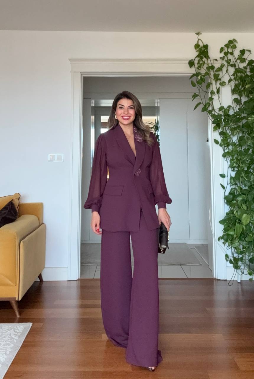 COLLAR FLORAL DETAIL ELEGANT SUIT – PLUM