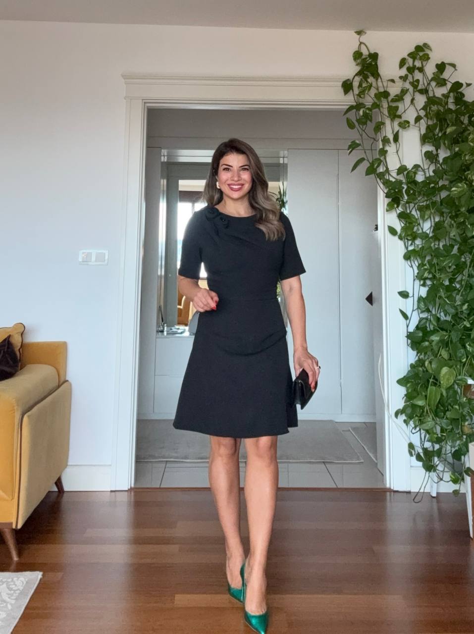 CLASSIC DRESS WITH SHOULDER FLOWER DETAIL – BLACK