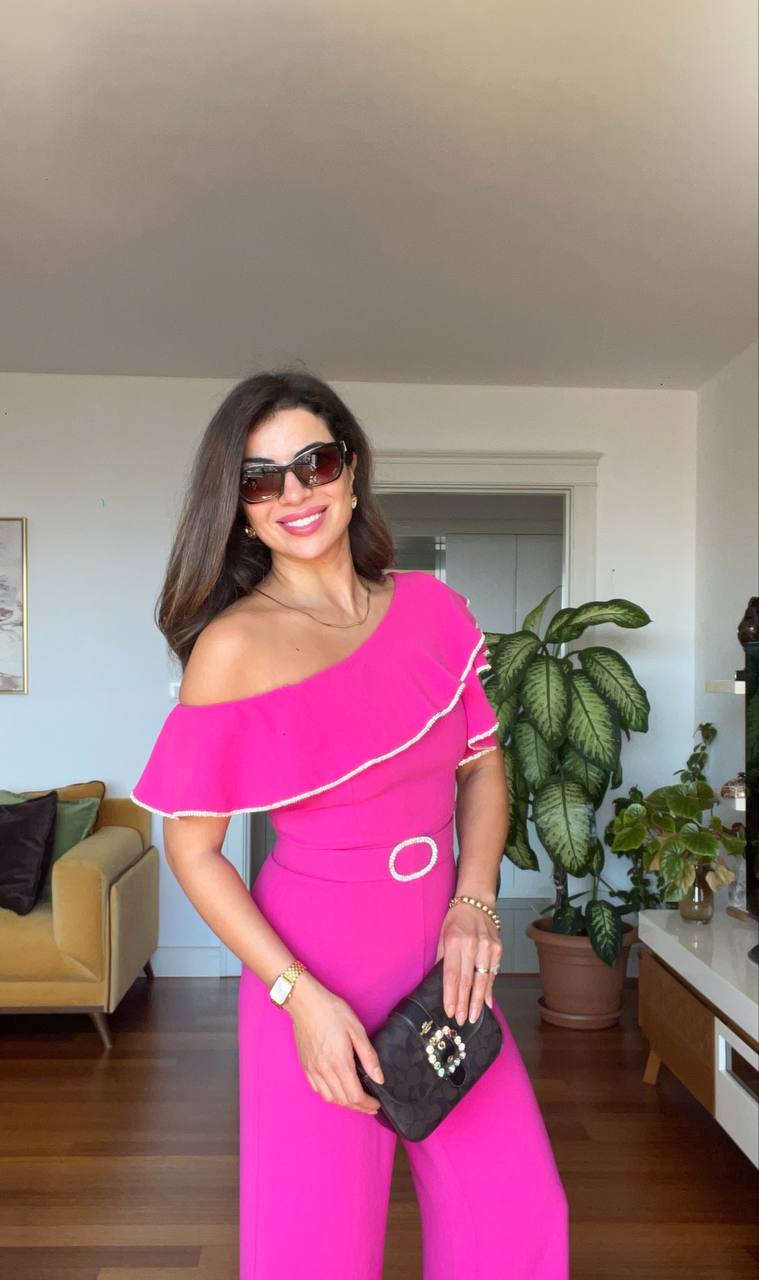 ASYMMETRIC SHOULDER DETAIL FLOUNCED OVERALL - FUCHSIA