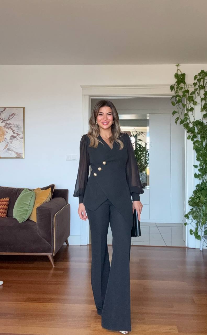 ASYMMETRIC CUT BLAZER SET - BLACK