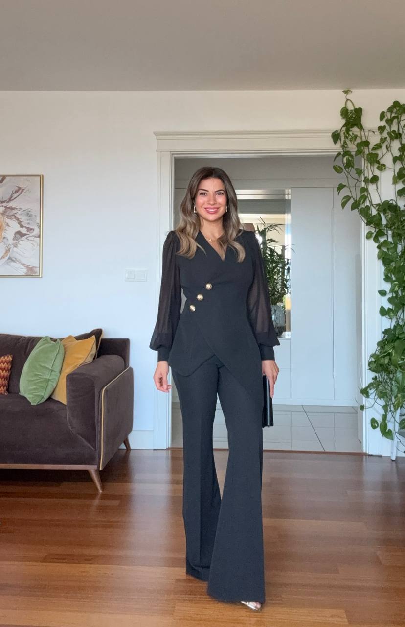 ASYMMETRIC CUT BLAZER SET - BLACK