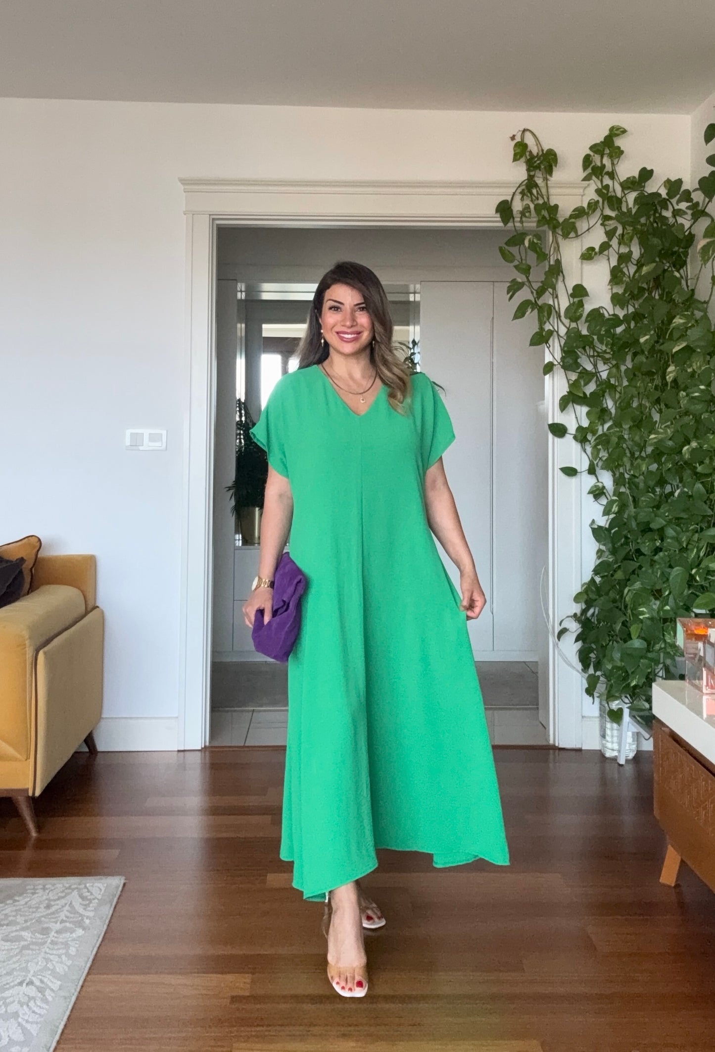 V-NECK OVERSIZED MAXI DRESS - GREEN