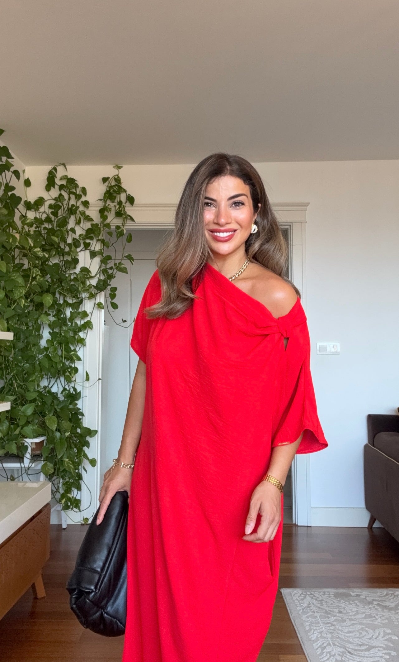 ASYMMETRICAL ONE-SHOULDER MAXI DRESS – RED