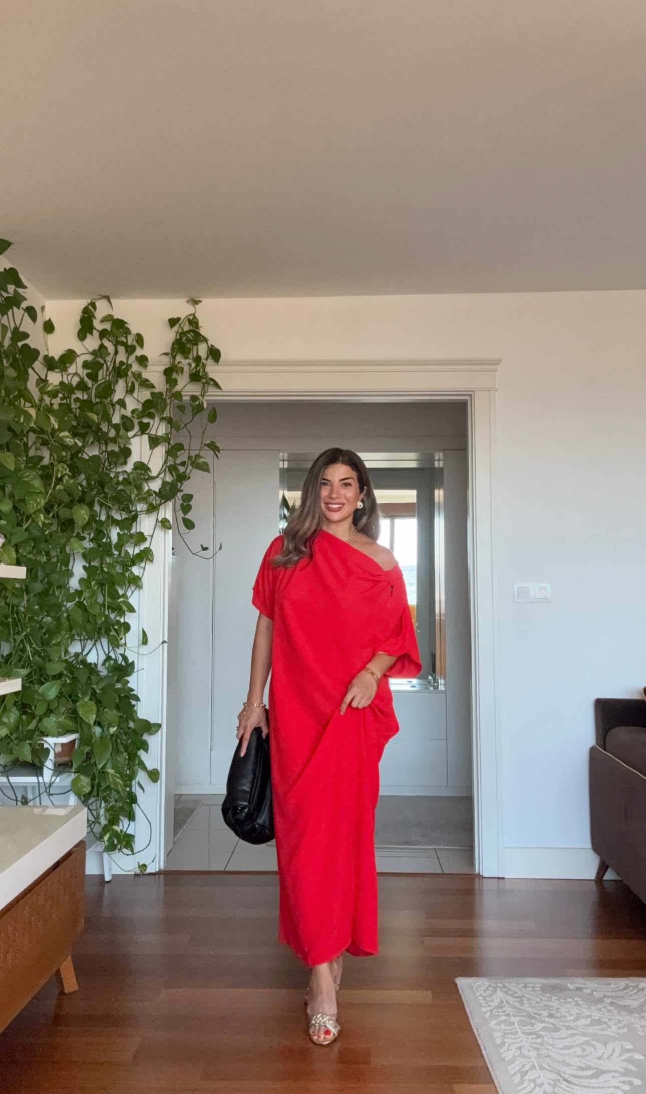 ASYMMETRICAL ONE-SHOULDER MAXI DRESS – RED