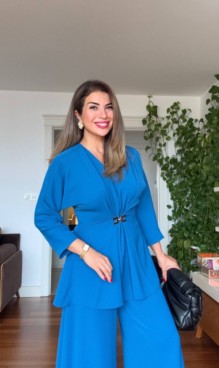 WRAP SUIT WITH GOLD BUCKLE DETAIL – BLUE