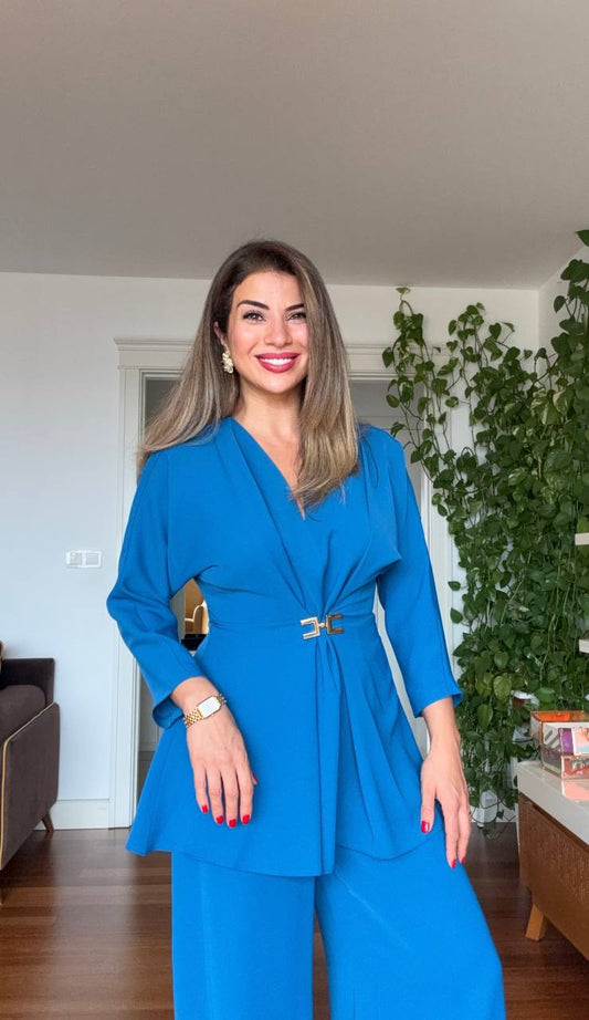 WRAP SUIT WITH GOLD BUCKLE DETAIL – BLUE
