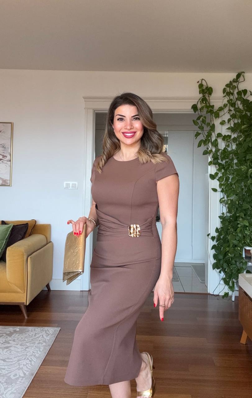 BELTED DRAPED MIDI DRESS – BROWN