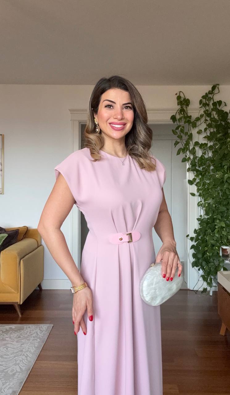 GOLD BUCKLE DETAIL WAIST ACCENT SHORT SLEEVE MIDI DRESS – POWDER