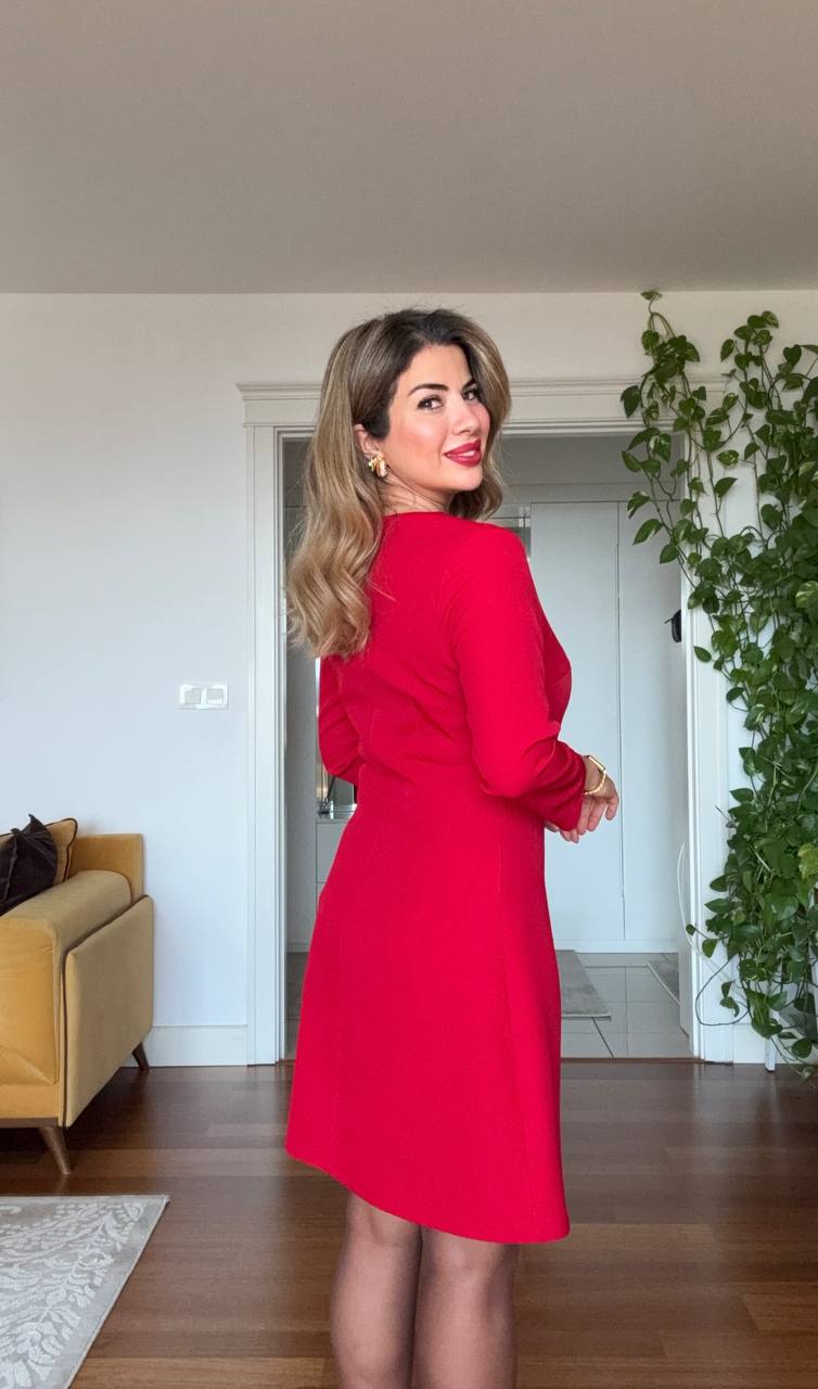 ASYMMETRIC NECKLINE CRYSTAL DETAILED DRESS - RED