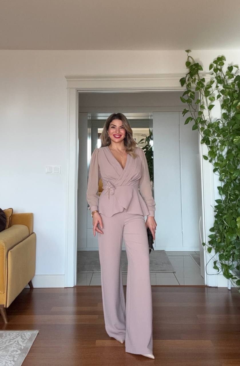 CHIFFON SLEEVE WRAP PEPLUM SUIT - POWDER