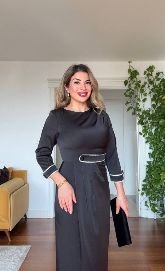 ASYMMETRICAL DRESS WITH STONE-DETAIL BELT - BLACK