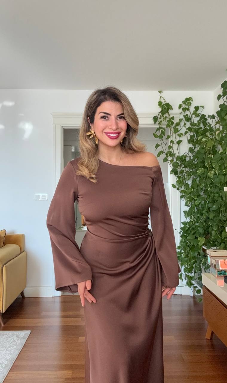 ONE-SHOULDER BEADED SATIN DRESS - BROWN