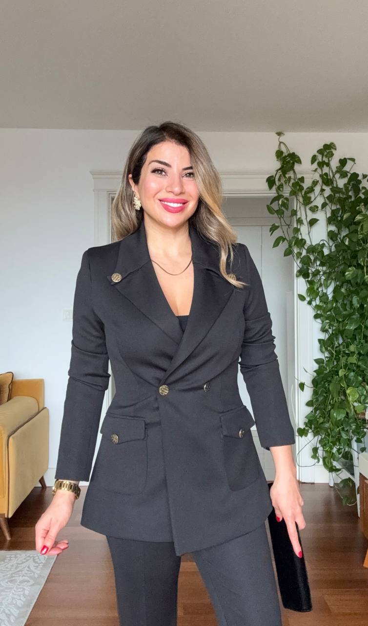 BLACK GOLD-BUTTON DOUBLE-BREASTED BLAZER SUIT – BLACK