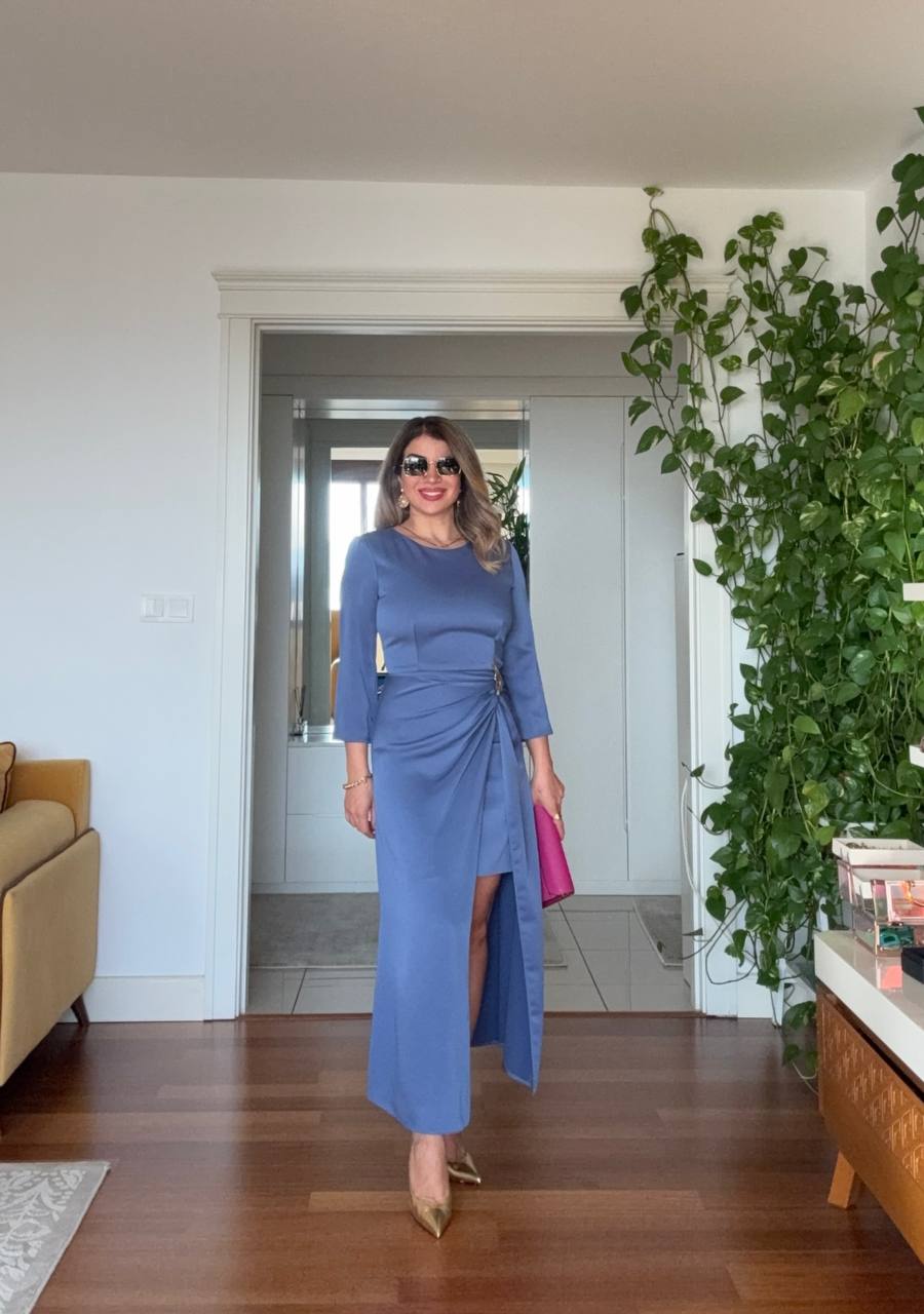 DRAPED WAIST DETAIL SATIN MAXI DRESS – BLUE