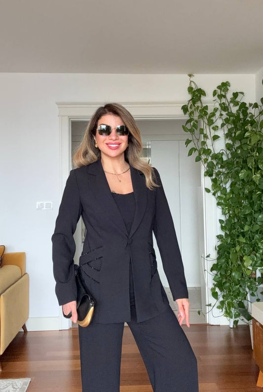 ELEGANT BLACK SUIT WITH BEADED SIDE DETAIL – BLACK