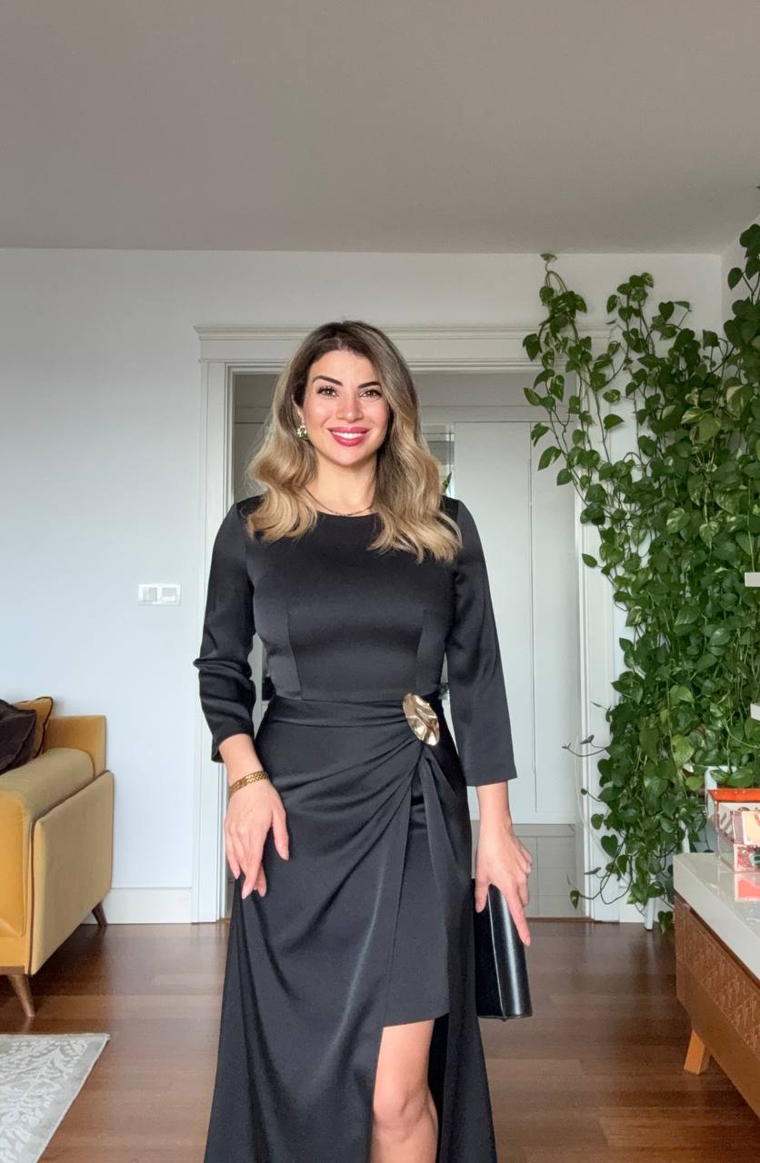 DRAPED WAIST DETAIL SATIN MAXI DRESS – BLACK