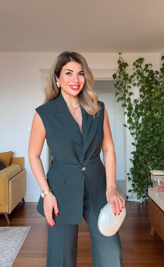 SLEEVELESS BELTED DOUBLE-BREASTED ELEGANT SUIT – DARK GREEN