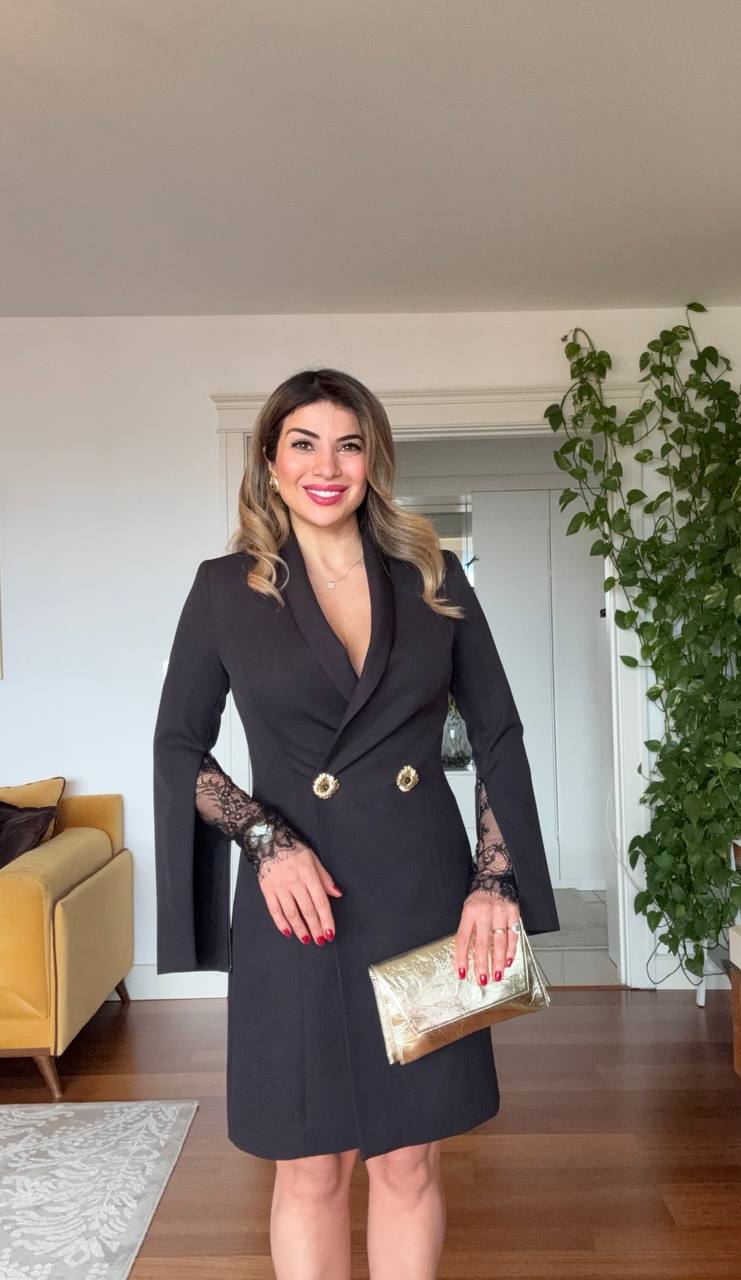GOLD BUTTON DETAILED LACE SLEEVE BLAZER DRESS – BLACK