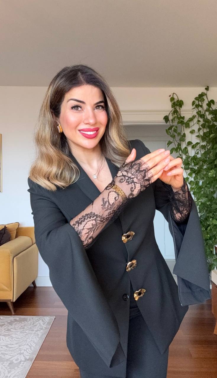 GOLD BUTTON DETAILED LACE SLEEVE ELEGANT SET – BLACK